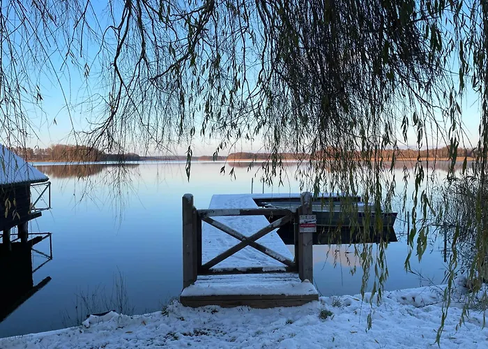 別荘 Urlaub Am Plaetlinsee - Haus Odin Wustrow